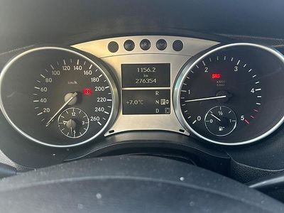 Usata Mercedes R280 190 CV (139 kW) 2008 Andere farben Monovolume