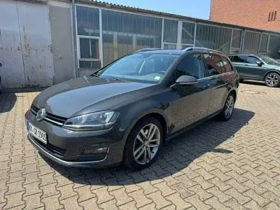 Gebraucht VW Golf VII Highline 150 PS (110 kW) 2013 Grau Kombi