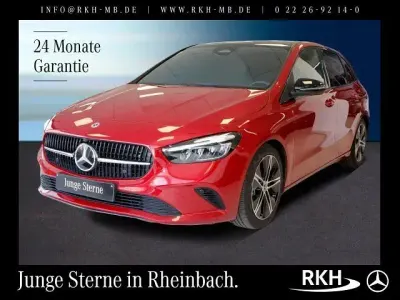 Gebraucht Mercedes B200 Progressive 163 PS (119 kW) 2025 Rot Kleinwagen