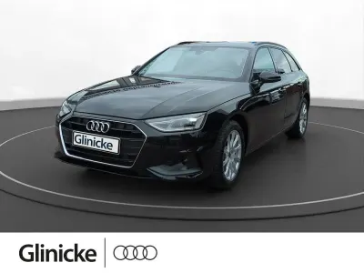 Gebraucht Audi A4 Advanced 150 PS (110 kW) 2022 Mythosschwarz metallic Kombi