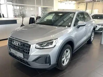 Nowe Audi Q2 Comfort 150 KM (110 kW) 2026 Srebrny SUV