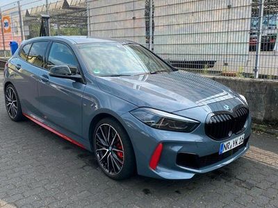 BMW 128