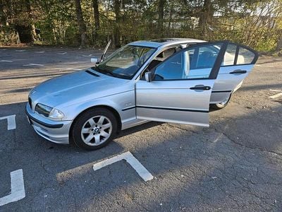 Usata BMW 318 Basis 118 CV (86 kW) 2000 Argento Berlina