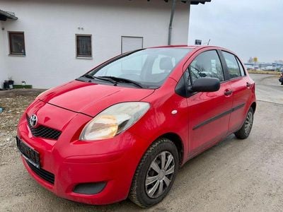 Gebraucht Toyota Yaris 69 PS (50 kW) 2010 Rot Kleinwagen