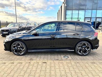 Neu VW Golf VIII Pro 150 PS (110 kW) 2025 Wählbar Limousine