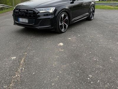Gebraucht Audi SQ7 Ambiente 435 PS (319 kW) 2020 Schwarz SUV