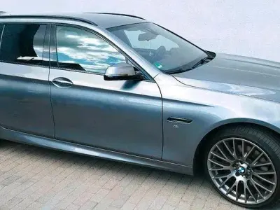 Gebraucht BMW 530 M Sport 258 PS (189 kW) 2016 Grau Kombi
