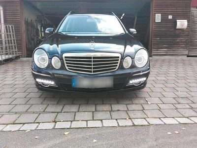 Mercedes E280