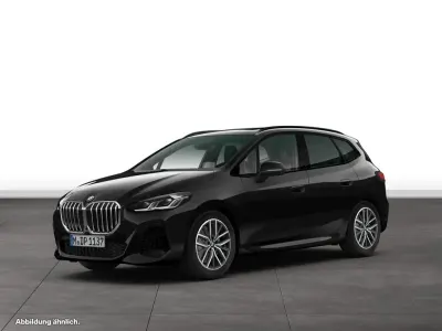 Gebraucht BMW 223 Active Tourer Sport Line 197 PS (144 kW) 2025 Schwarz Van / Kleinbus