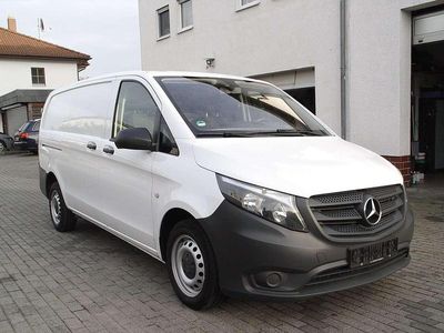 Gebraucht Mercedes Vito 102 PS (75 kW) 2019 Arktikweiß Van
