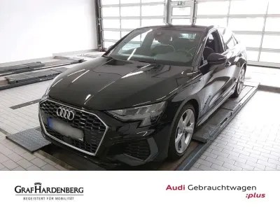 Second-hand Audi A3 S-Line 150 CP (110 kW) 2022 Negru Berlinǎ
