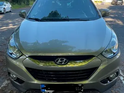 Gebraucht Hyundai ix35 Premium 163 PS (119 kW) 2010 Beige SUV