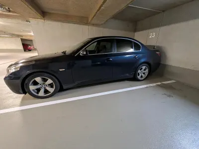 Gebraucht BMW 520 2003 Blau Limousine