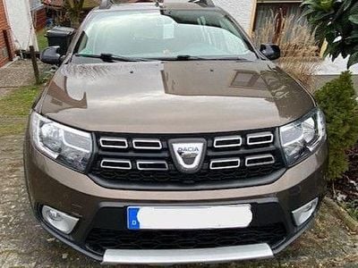 Gebraucht Dacia Sandero Stepway 90 PS (66 kW) 2019 Braun Limousine