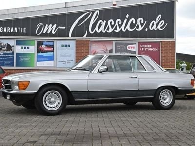 Silber Gebraucht 1977 Mercedes SLC450 Coupé | 18.990 €