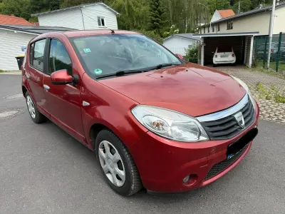 Gebraucht Dacia Sandero 87 PS (63 kW) 2008 Orange Kleinwagen