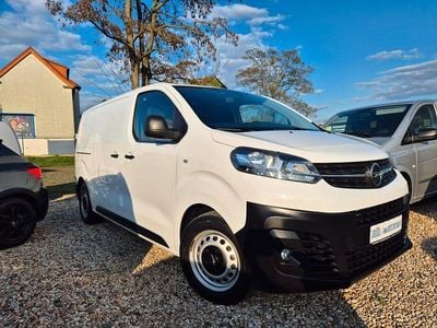 Usado Opel Vivaro Edition 120 HP (88 kW) 2024 Branco Monovolume