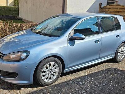 Second-hand VW Golf VI 105 CP (77 kW) 2011 Albastru Hatchback