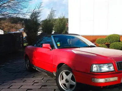 Gebraucht Audi 80 Basis 115 PS (84 kW) 1993 Rot Cabrio