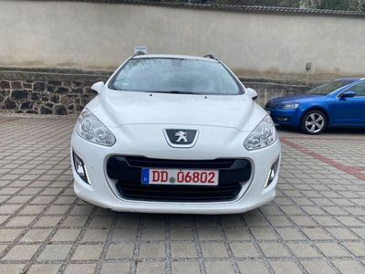 gebraucht Peugeot 308 SW Family e-HDi FAP 110 Stop & Start