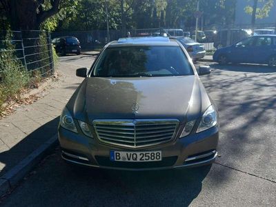 Mercedes E250