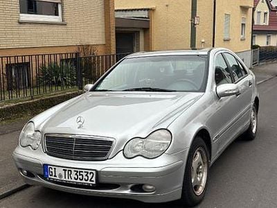 Gebraucht Mercedes C200 163 PS (119 kW) 2002 Grau Limousine
