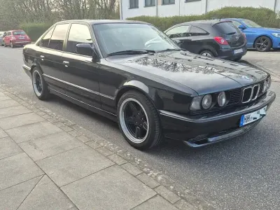 Gebraucht BMW 535 Sport Line 211 PS (155 kW) 1990 Schwarz Limousine