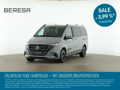 Gebraucht Mercedes V250 Style 190 PS (139 kW) 2025 Grau Van / Kleinbus