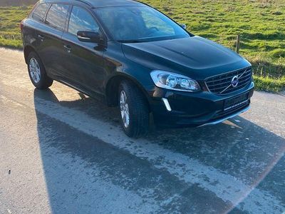 Gebraucht Volvo XC60 190 PS (139 kW) 2017 Schwarz SUV