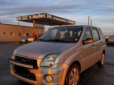 Silber Gebraucht 2005 Subaru Justy Kleinwagen | 4.500 €