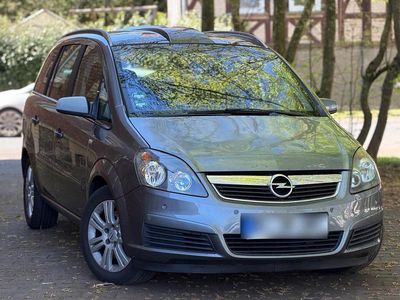 Second-hand Opel Zafira 150 CP (110 kW) 2006 Monovolum
