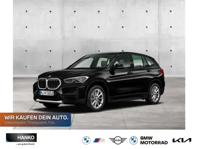 Gebraucht BMW X1 M Sport 178 PS (130 kW) 2022 Saphirschwarz metallic SUV