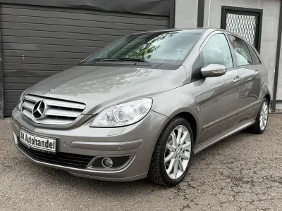Gebraucht Mercedes B170 116 PS (85 kW) 2005 Grau Van / Kleinbus