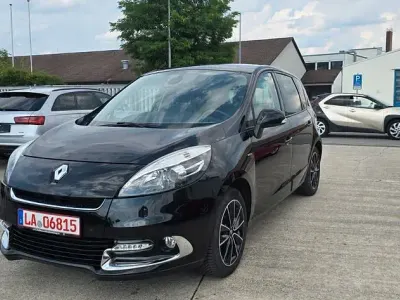 Gebraucht Renault Scénic III Bose Edition 116 PS (85 kW) 2012 Schwarz Van / Kleinbus