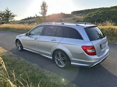Gebraucht Mercedes C300 231 PS (169 kW) 2012 Silber Kombi