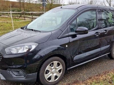 gebraucht Ford Transit Courier wie Neu wenig Km.