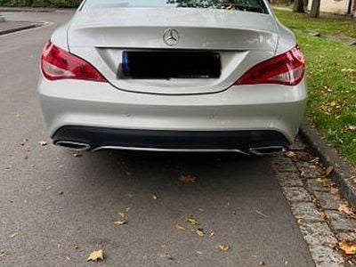 Mercedes CLA200