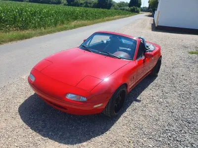 Usata Mazda MX5 116 CV (85 kW) 1990 Rosso Cabrio