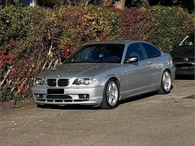 Silber Gebraucht 2000 BMW 325 Coupé | 6.000 € (Etwas zu teuer)