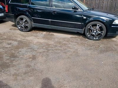 Gebraucht VW Passat Highline 180 PS (132 kW) 2001 Schwarz Kombi