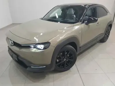 Gebraucht Mazda MX30 Makoto 106 kW (145 PS) 2023 Multitone zircon sand SUV