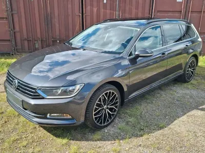 Gebraucht VW Passat 150 PS (110 kW) 2018 Grau Kombi