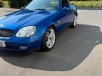 Mercedes 230