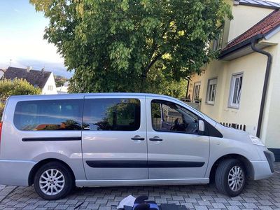 Gebraucht Fiat Scudo 163 PS (119 kW) 2015 Silber Van