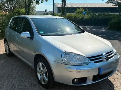 Gebraucht VW Golf V United 80 PS (58 kW) 2007 Silber Limousine