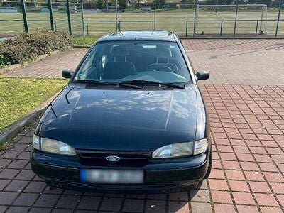 Second-hand Ford Mondeo 100 CP (73 kW) 1994 Negru Berlinǎ