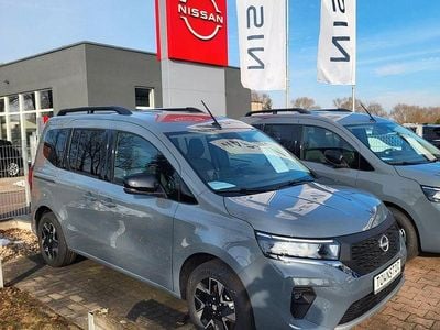 Neu Nissan Townstar Tekna 131 PS (96 kW) 2026 Grau Kombi