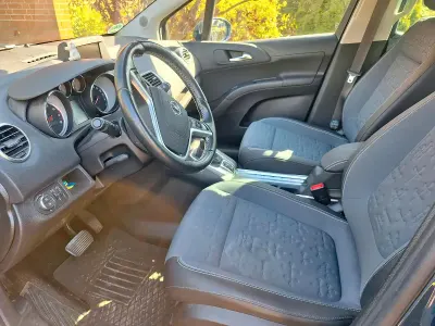 Używany Opel Meriva Edition 140 KM (102 kW) 2017 Niebieski Minivan