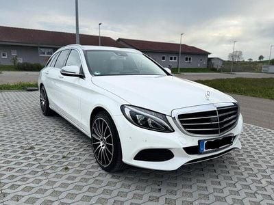 Weiß Gebraucht 2016 Mercedes C250 Exclusive Kombi | 17.000 € (Fairer Preis)