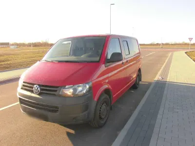 Gebraucht VW T5 140 PS (102 kW) 2014 Rot Van